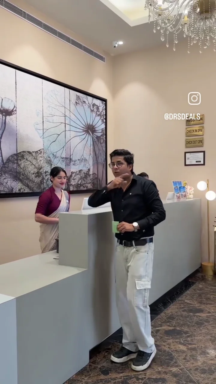 Seamless 5-Star Hotel Stay & Check-in