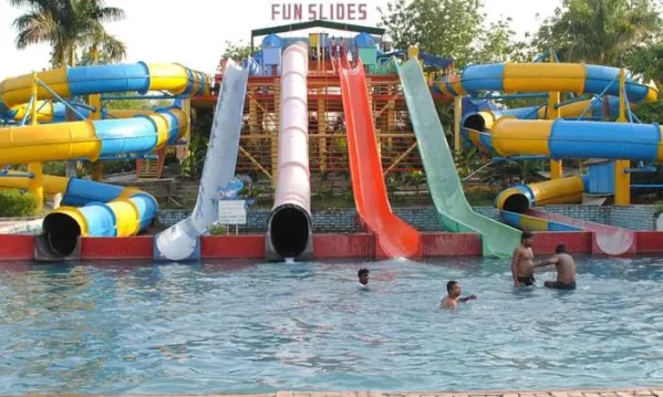 Fun N Food Water Park