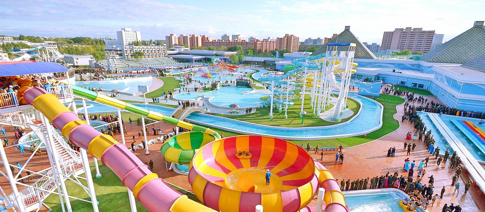 worlds of wonder(wow) water park in noida